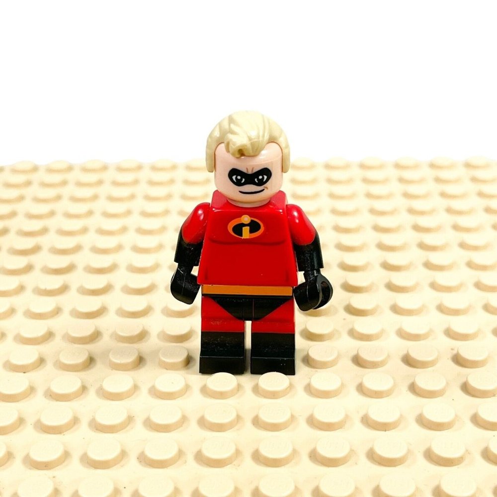Lego Mr. Incredible Disney Minifigure